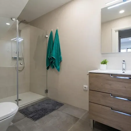 Villa 4 Bdr With Pool In