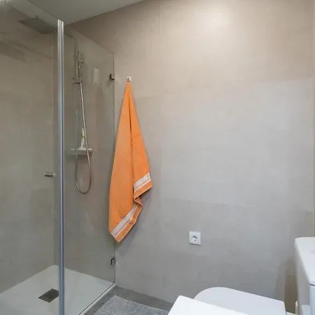 4 Bdr With Pool In 빌라