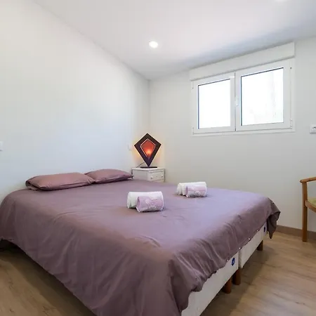 4 Bdr With Pool In 빌라 라고스
